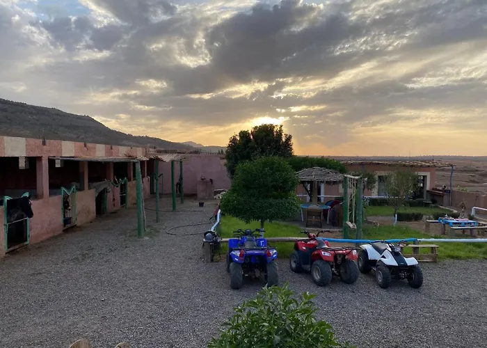 Les Cavaliers Chez Yassine Villa Marrakesh